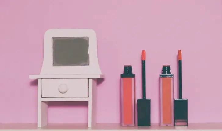 【100均DIY】ワンコインで女子力コスメボックスを作ってみた!