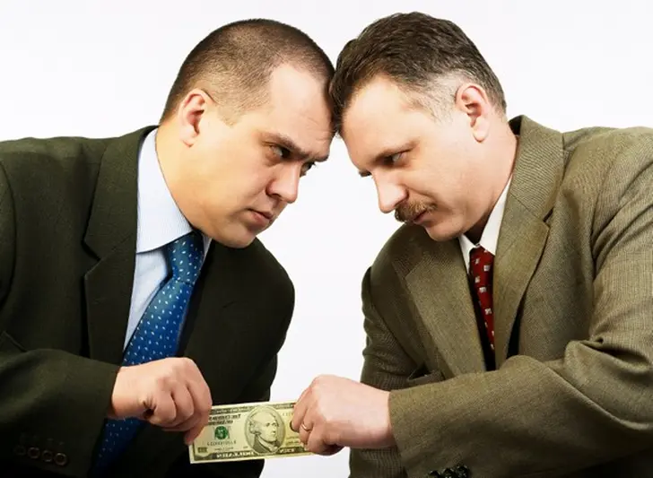 仲介手数料って高くない?不動産仲介会社ってどんな仕事してるの?