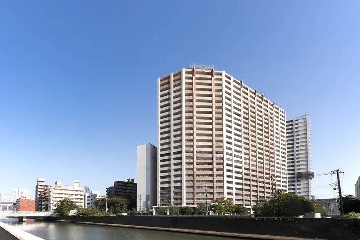 ヨコハマタワーリングスクエアの資産価値を評価|失敗しない中古マンション購入