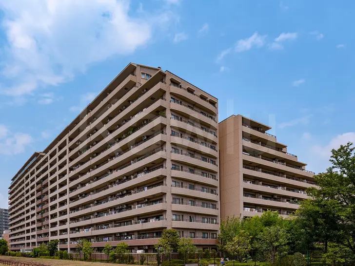クリオレジダンス東京は、多彩な共用施設を持つ大規模マンション!