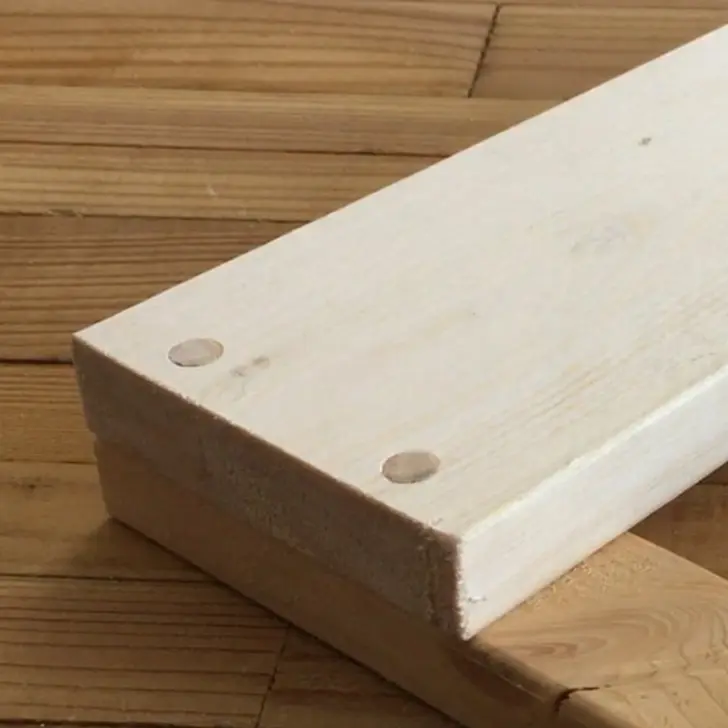 まるで高級な一枚板!「ダボ仕上げ」で理想のDIYをしてみませんか?